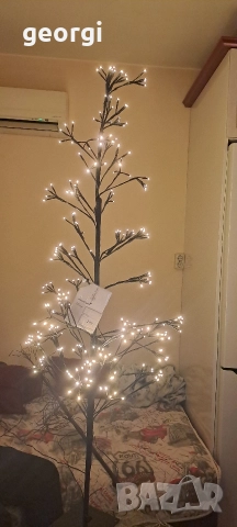 светещо дръвче с 2етапа за осветление 