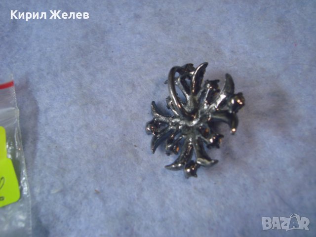 КРАСИВ СТИЛЕН СРЕБРИСТ ФЛОРАЛЕН МОДЕН АРТ МЕДАЛЬОН 14353, снимка 6 - Колиета, медальони, синджири - 37657244