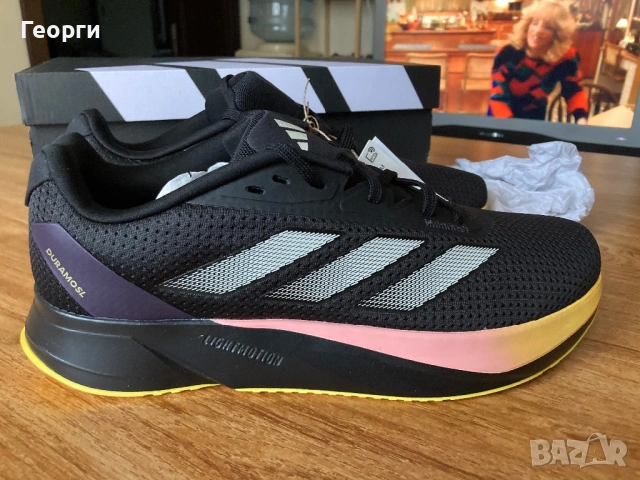 Оригинални маратонки Adidas, снимка 5 - Маратонки - 53371849