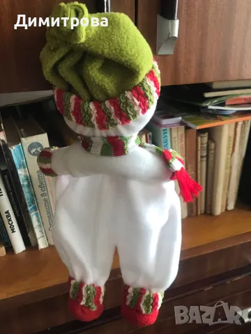 Коледна украса: снежен човек /чорап/, свещник, червена свещ, снимка 2 - Оборудване и аксесоари за оръжия - 48240966