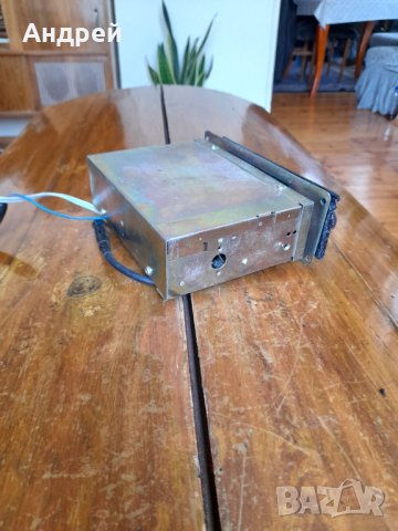 Старо автомобилно радио,радиоприемник National,Subaru, снимка 3 - Антикварни и старинни предмети - 37526610