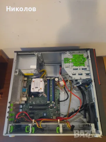 Продавам настолен компютър (PC) Fujitsu Esprimo P956 MT 