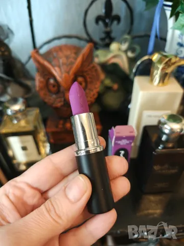 разпродажбаMAC новИ фон дьо тен коректор спирала за вежди    основа за спирала червило и гъбички , снимка 4 - Комплекти и лотове - 47726379