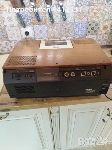 Продавам видеорекордер Sanyo Betamax VTC 9350 M, снимка 10 - Антикварни и старинни предмети - 52938960