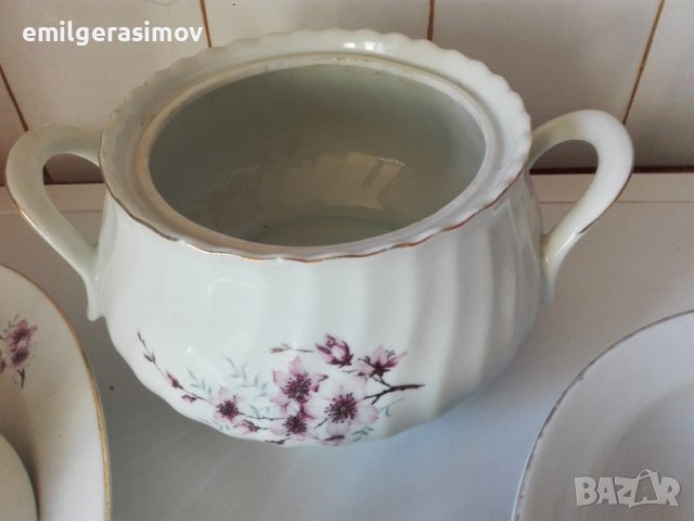Порцеланов сервиз - български., снимка 5 - Сервизи - 37134870