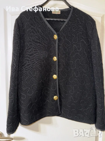 Лукзозно ново сако тип жилетка Франция Париж вълна черно елегантно разкошни копчета , снимка 3 - Сака - 48091124