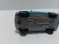 Jeep Grand Cherokee с лодка/сал на покрива на марката Matchbox (в мащаб около 1:58 – 1:64)., снимка 7
