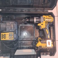 Винтоверт Dewalt DCD896 18V, снимка 1 - Винтоверти - 35544606