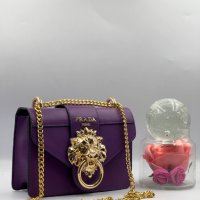 Versace Дамска чанта , снимка 2 - Чанти - 42929750
