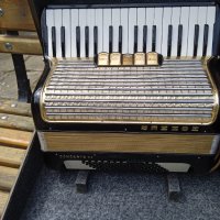 Продавам акордеон Хонер Hohner 72  баса, снимка 1 - Акордеони - 36621244