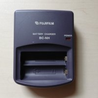 Зарядно за батерии FUJIFILM BC-NH, снимка 1 - Батерии, зарядни - 37845385