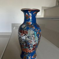 Китайска ваза с печат от порцелан, снимка 1 - Вази - 42434798