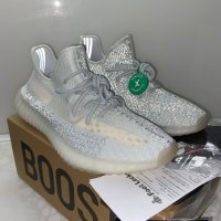 Adidas Yeezy Boost V2 NEW 2022 COLOURS Обувки+ Кутия, снимка 4 - Маратонки - 29892531