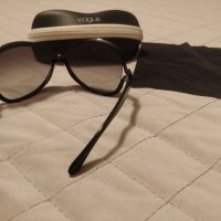 Дамски слънчеви очила VOGUE, снимка 5 - Други - 31500335