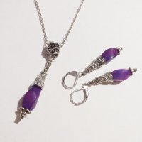 Новият ни комплект бижута с пурпурно лилав Ахат и красиви орнаменти в цвят Сребро , снимка 1 - Бижутерийни комплекти - 35396268