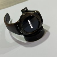 Продавам Смарт Часовник Samsung Gear S Fronier, снимка 5 - Смарт гривни - 40836912