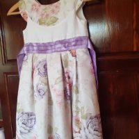 Прекрасна официална рокля с лилава панделка, снимка 2 - Детски рокли и поли - 42317110