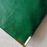 Дамски клъч насителн зелен цввят и метални орнаменти, снимка 4 - Чанти - 38081458