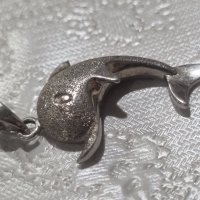 Сребърна висулка делфин 925 проба , снимка 2 - Колиета, медальони, синджири - 44202327