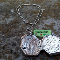 Медальони Салазар Слидерин - от Хари Потър. Идея за подарък. Бижута Луди гъби., снимка 3 - Колиета, медальони, синджири - 32152770