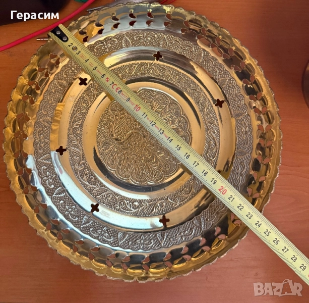 Бронзови чинии и фруктиера , бронзови свещници , купичка и пепелник, снимка 1