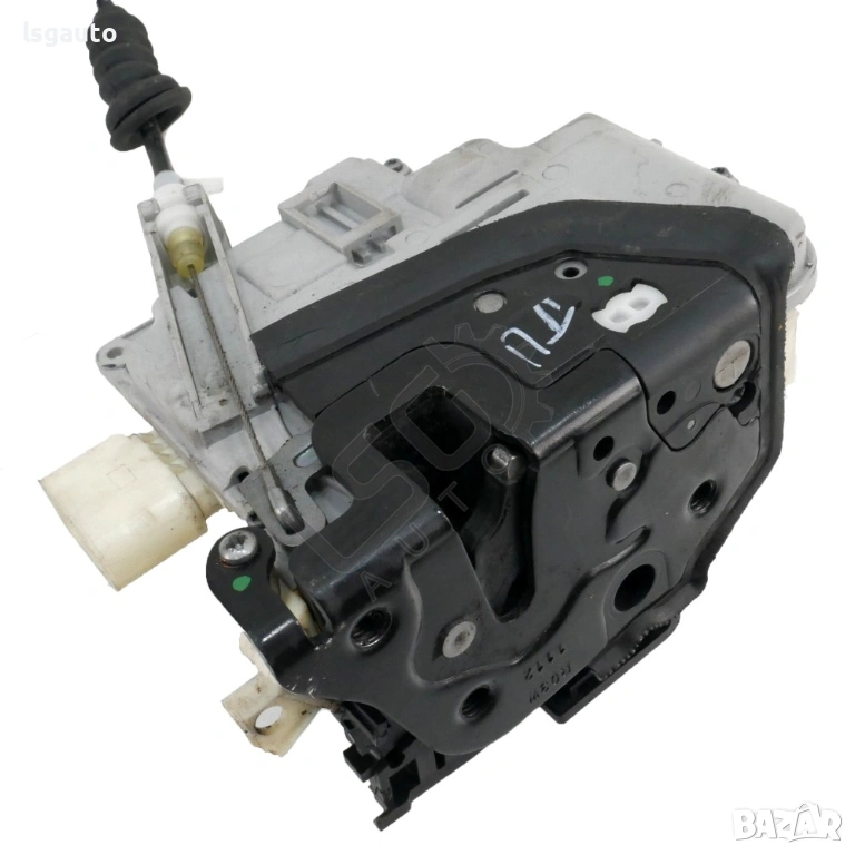 Брава предна дясна врата Volkswagen Passat (B7) 2010-2014 ID: 157078, снимка 1