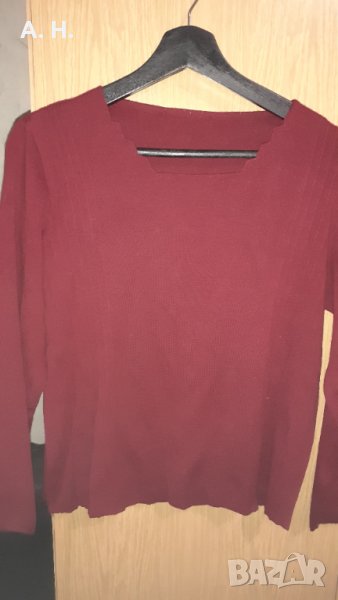 Червена блуза , снимка 1