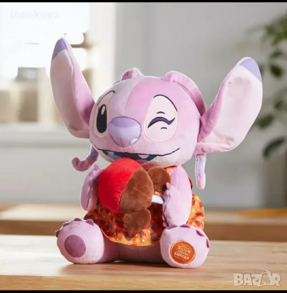 Плюшена играчка Ейнджъл (Angel) от "Stitch Attacks Snacks" – Лимитирана серия! 🎀🍎🍫, снимка 1