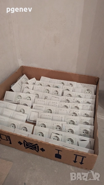 70 броя контакти и ключове Himel, снимка 1