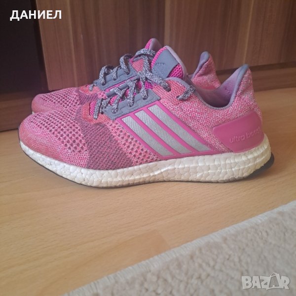 Оригинални Дамски маратонки adidas ultra boost номер 38, снимка 1