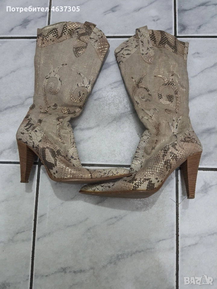 маркови бежави златисти ботуши с шарка, снимка 1