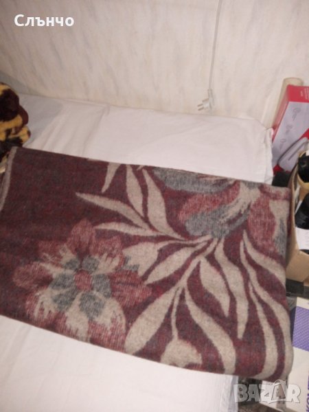 Одеяла 2 броя вълнени, ръчна изработка , снимка 1