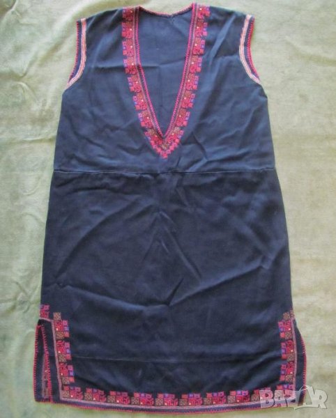 19 век Фолк Арт Женски Костюм Литак ръчна бродерия, снимка 1