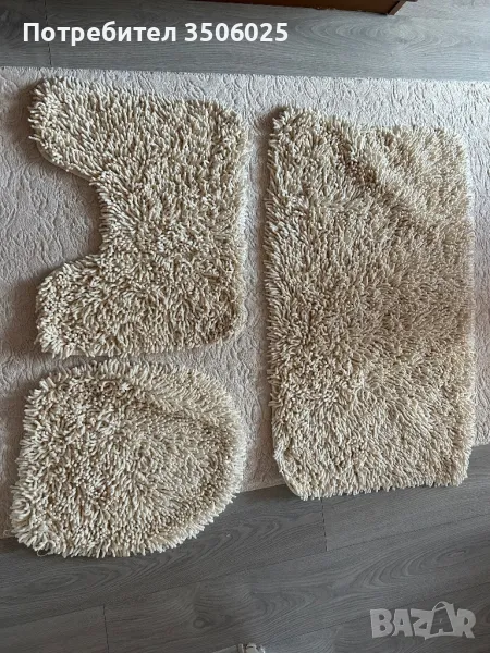 Продавам комплект ръчно плетена стелка за баня, снимка 1