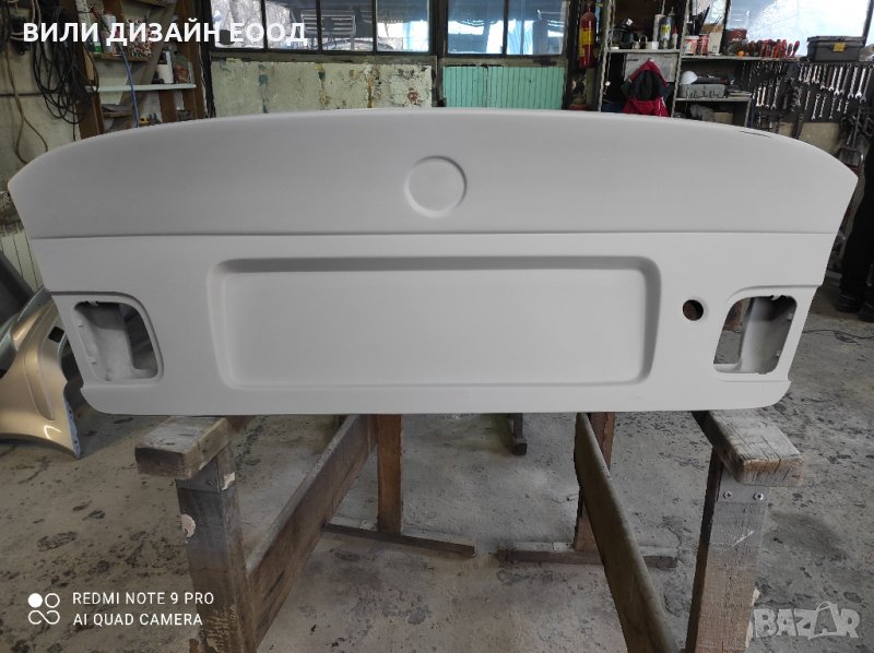 Заден капак, снимка 1