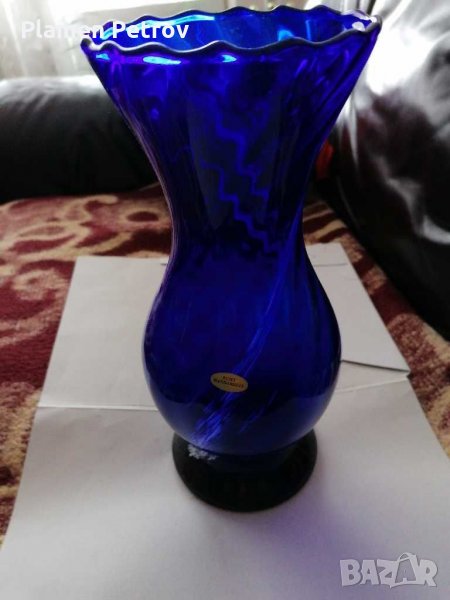 Синя ваза , снимка 1