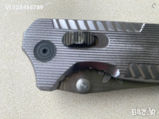 Сгъваем нож BENCHMADE / 90х200 mм /, снимка 2 - Ножове - 50834712