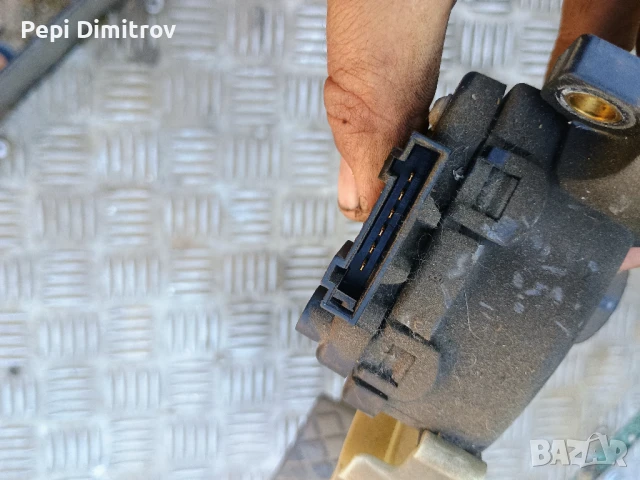 Потенциометър педал газ фолксваген голф 4 1.9 VW golf 1J1 721 503 H, снимка 2 - Части - 51062046