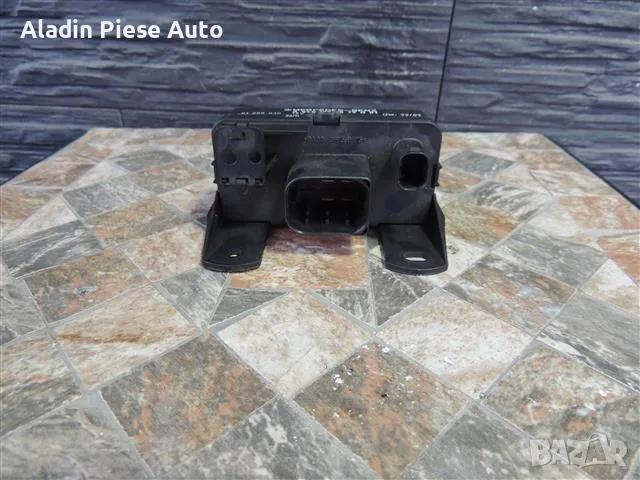 Реле за свещи Mercedes Sprinter / Vito Код A6461536579Q  , снимка 4 - Аксесоари и консумативи - 50427884