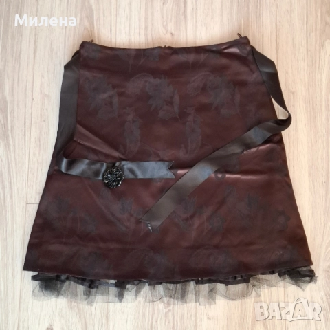 Официална дамска пола Green&Country - М/L, снимка 6 - Поли - 18349735