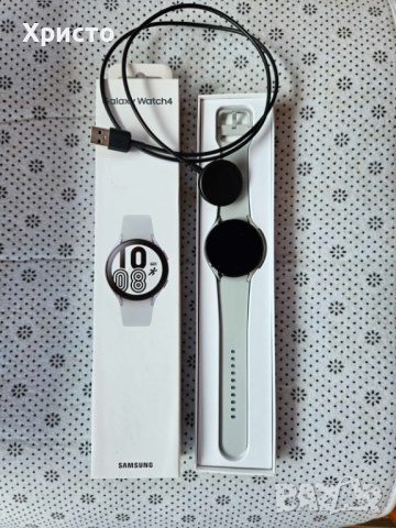 Samsung Galaxy Watch 4, 44mm, снимка 8 - Смарт гривни - 44805279