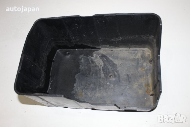 Кутия акумулатор Хонда акорд 7 2.2 и-цтди 140кс комби 04г Honda accord 7 2.2i-ctdi 140hp 2004, снимка 2 - Части - 44303261