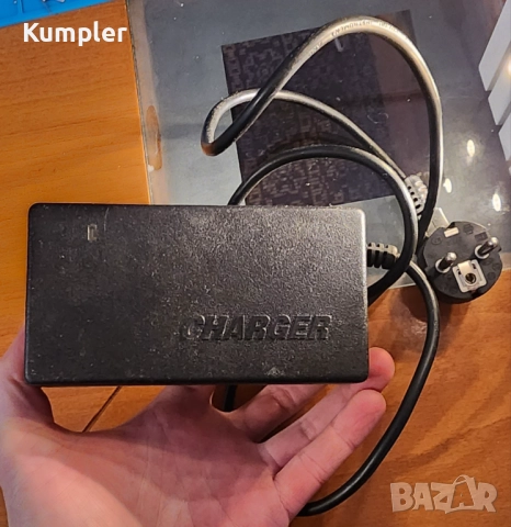 Зарядно Only for Lead Acid 36V 1.8A – работещо, снимка 2 - Друга електроника - 52952754