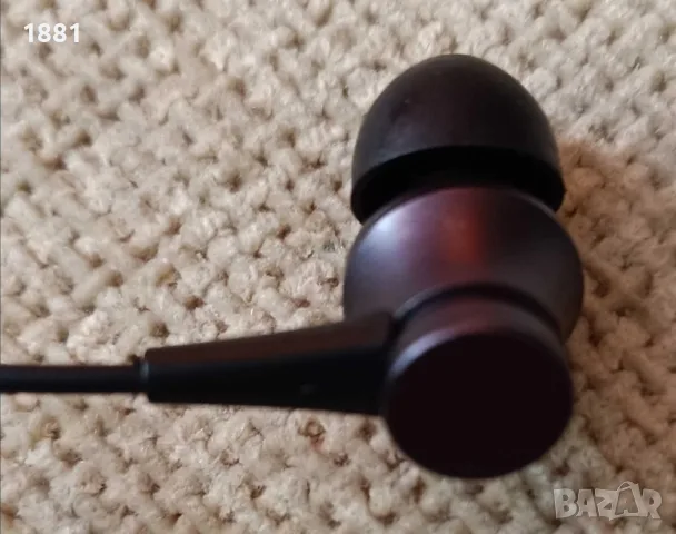 Стерео слушалки XIAOMI Mi Earphones с чист звук и ударен бас., снимка 3 - Слушалки и портативни колонки - 55949726