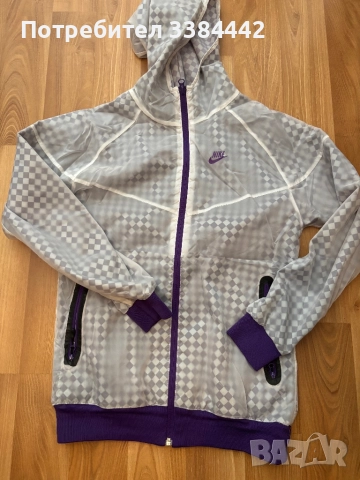 Ветровка на Nike