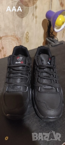 нови маратонки 42