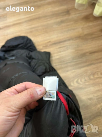 Висок клас мъжка пухенка The North Face Summit Series 700 Down Fill Pertex Puffer Jacket Black  , L , снимка 10 - Якета - 54145987