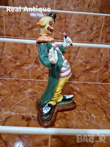 Прекрасна антикварна колекционерска испанска порцеланова фигура статуетка Клоун , снимка 4 - Статуетки - 50057624
