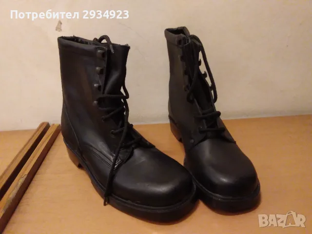 Военни кубинки- чисто нови, размер 40, снимка 2 - Дамски ботуши - 56274451
