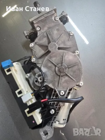 механизъм ел. багажник Mercedes w204 08год., снимка 2 - Части - 48733551